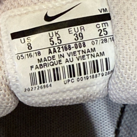 Women’s NIKE Air Max Axis Athletic sneakers- Size 8 - Picture 11 of 11